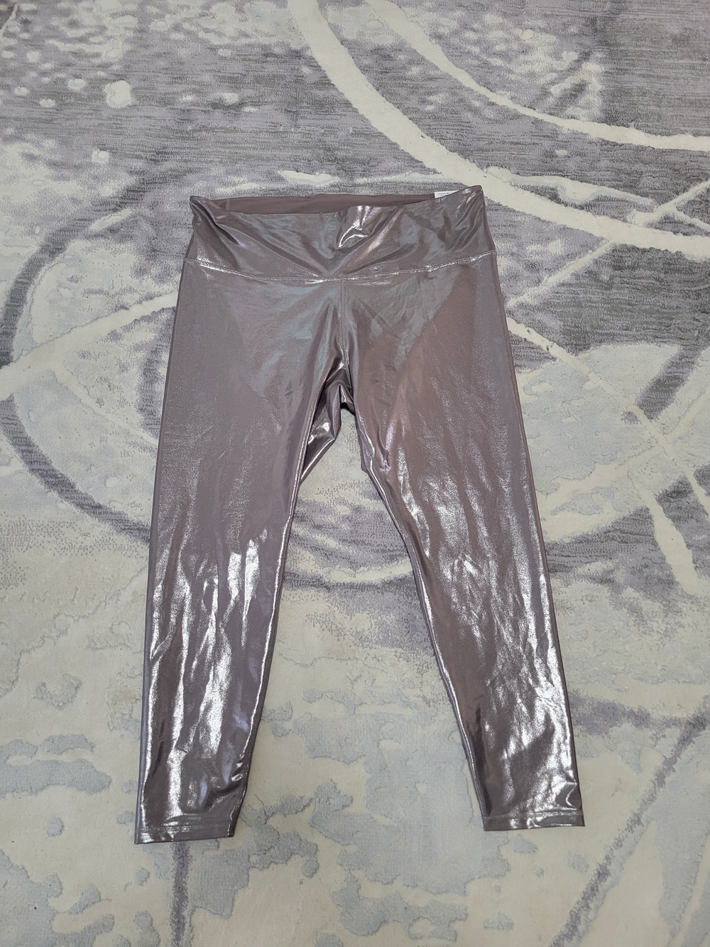 Brand New Old Navy Women Metallic Silver High-Waist Leggings Size XXL